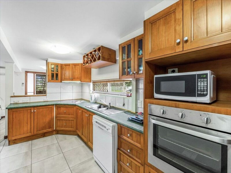41 Arakurta St, Lota QLD 4179