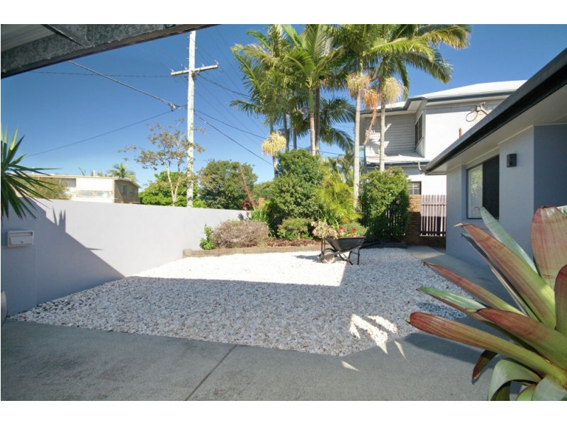 16 St Catherines Terrace, Wynnum QLD 4178