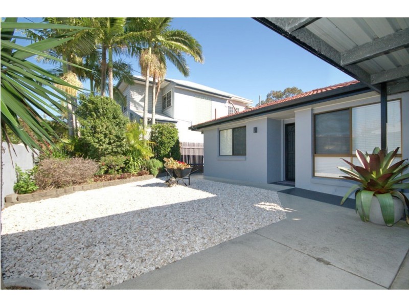 16 St Catherines Terrace, Wynnum QLD 4178