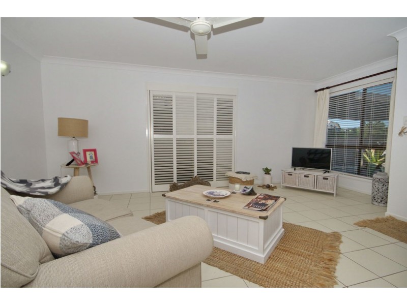16 St Catherines Terrace, Wynnum QLD 4178