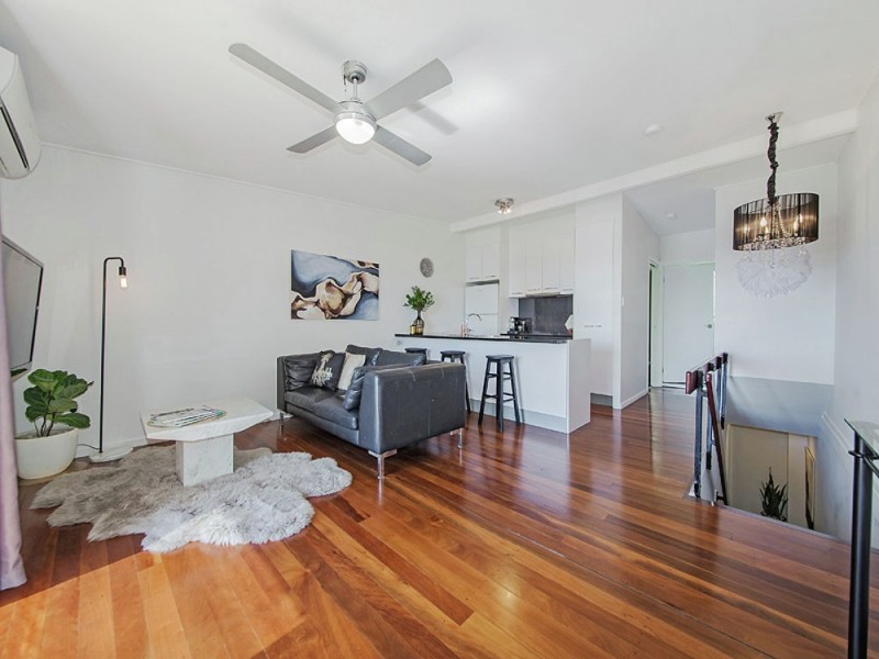 5/11 Arnold Street, Manly QLD 4179