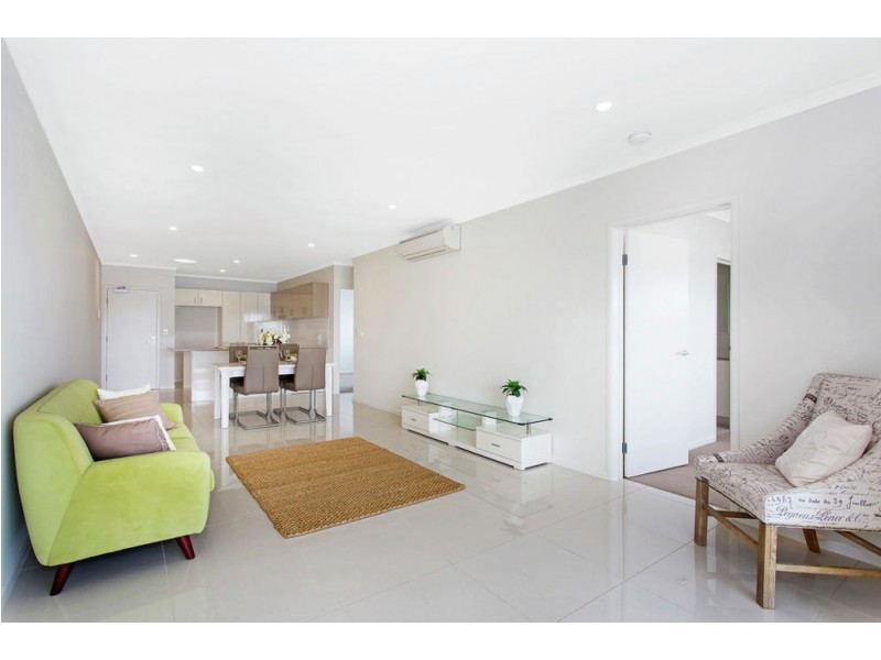8, 9 & 10/34 Emsworth Street, Wynnum QLD 4178