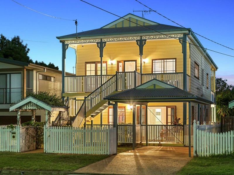 24 Outram Street, Lota QLD 4179