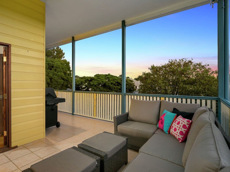 24 Outram Street, Lota QLD 4179