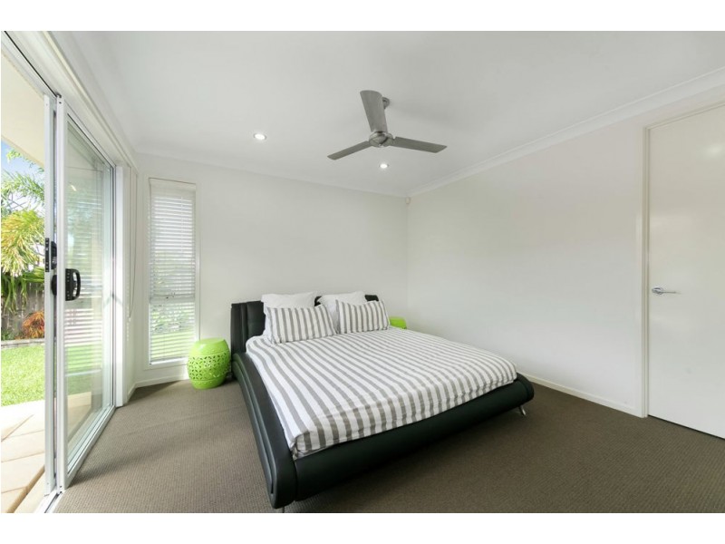 17 Bailey Street, Wakerley QLD 4154