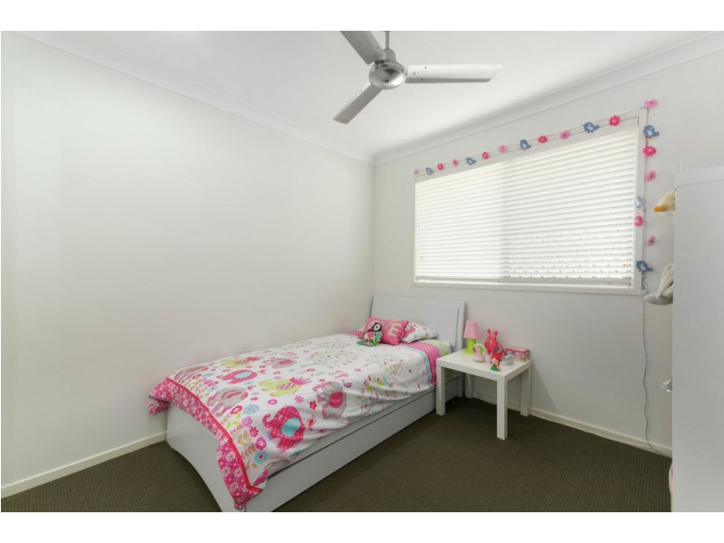 17 Bailey Street, Wakerley QLD 4154