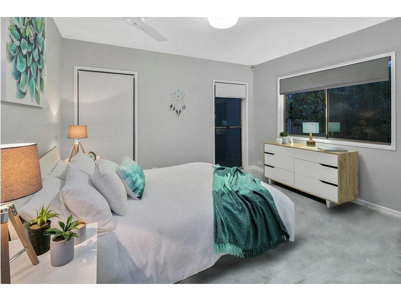 102 Randall Road, Wynnum West QLD 4178