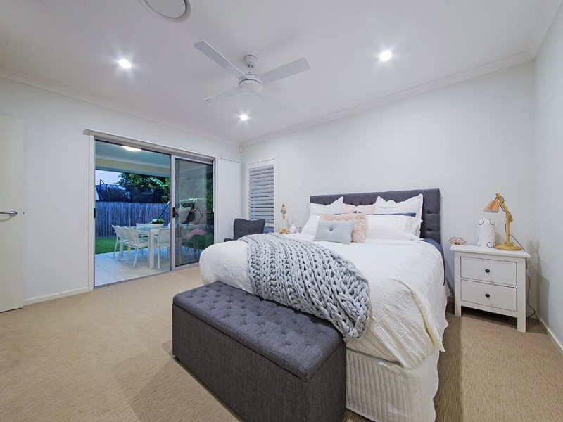 19 Foxwood Circuit, Wakerley QLD 4154