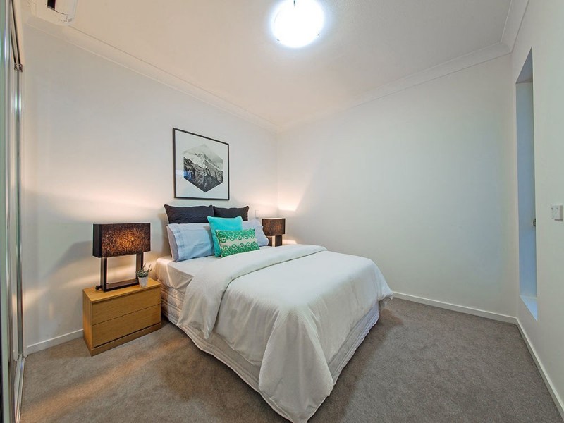 3/54 Yamboyna St, Manly QLD 4179