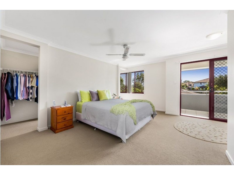 12 Dawson Drive, Manly West QLD 4179