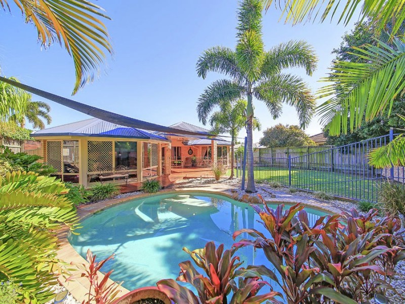 26 Springall Place, Wakerley QLD 4154