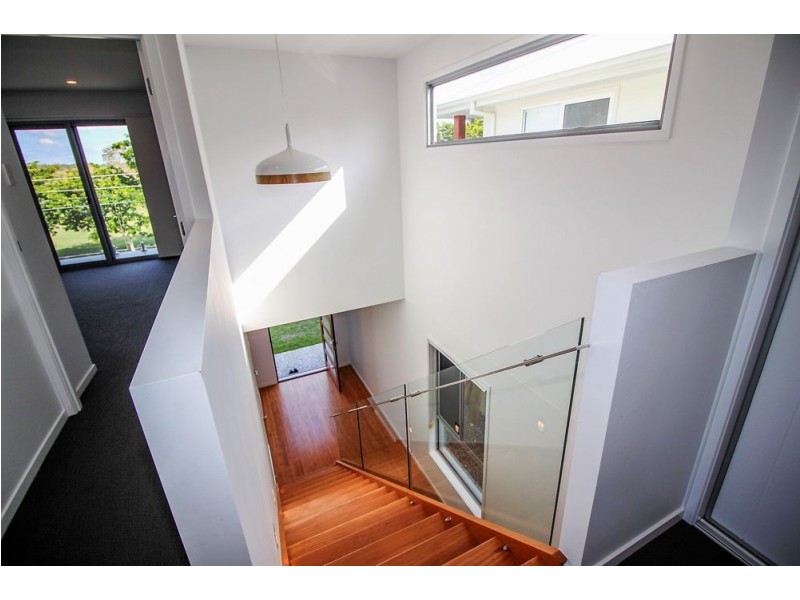 49 Richard St, Lota QLD 4179