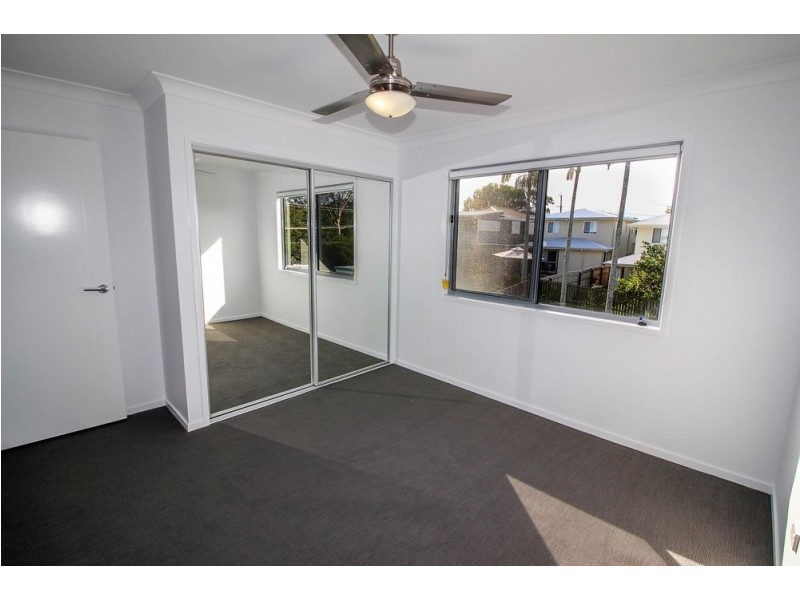 49 Richard St, Lota QLD 4179