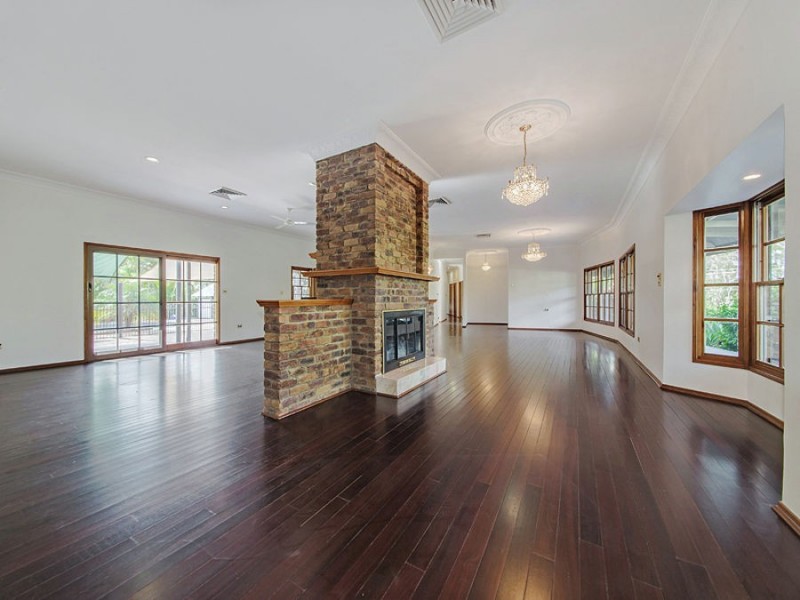 380 Grassdale Road, Gumdale QLD 4154