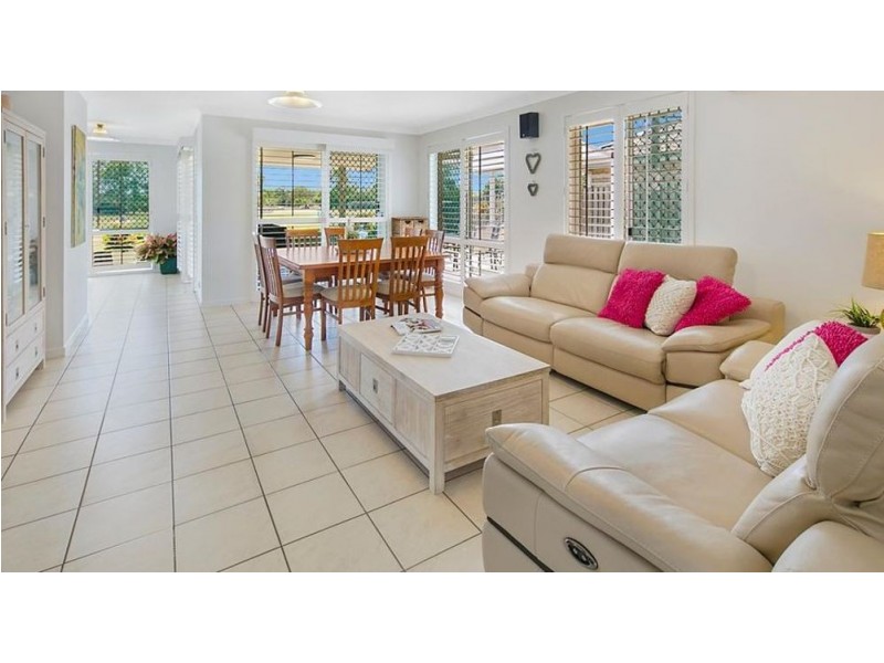 17 Cloverbrook Pl, Carina QLD 4152