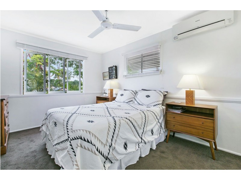 86 Talwong Street, Manly West QLD 4179