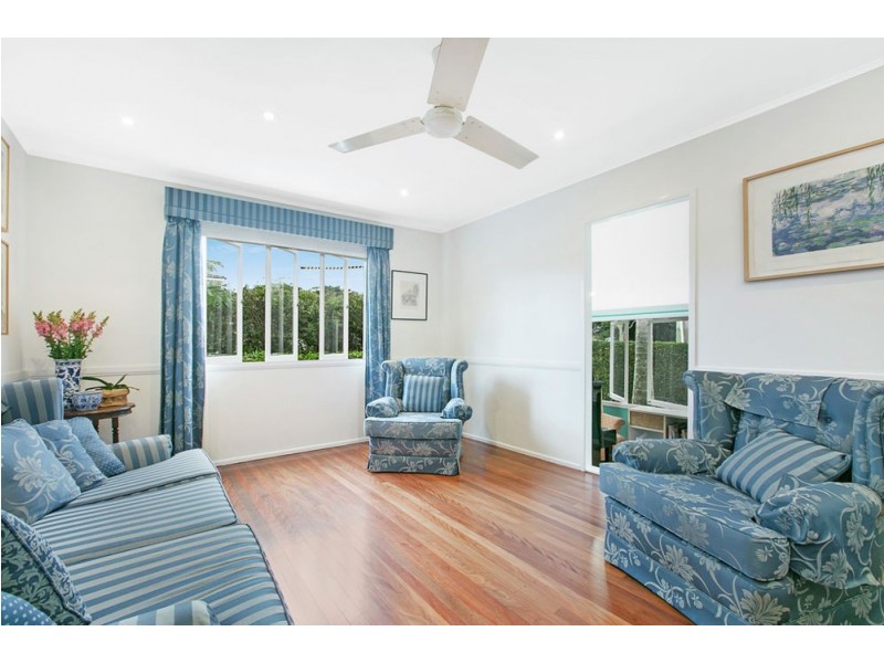 86 Talwong Street, Manly West QLD 4179