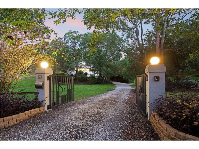 57 Swensons Road, Mount Crosby QLD 4306