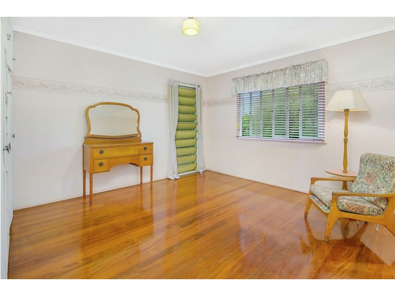 17 Attey St, Manly West QLD 4179