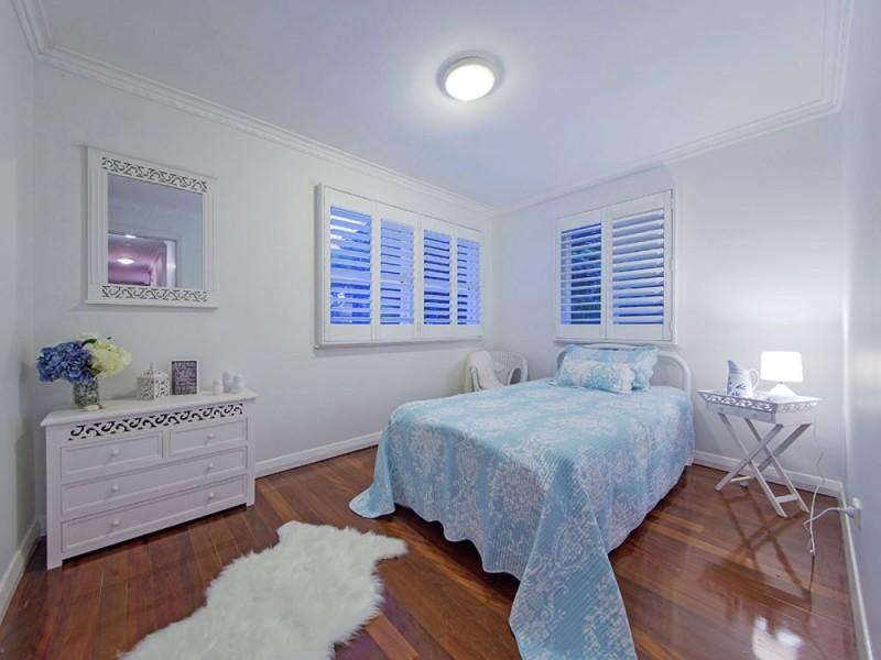 17 Rickston Street, Manly West QLD 4179