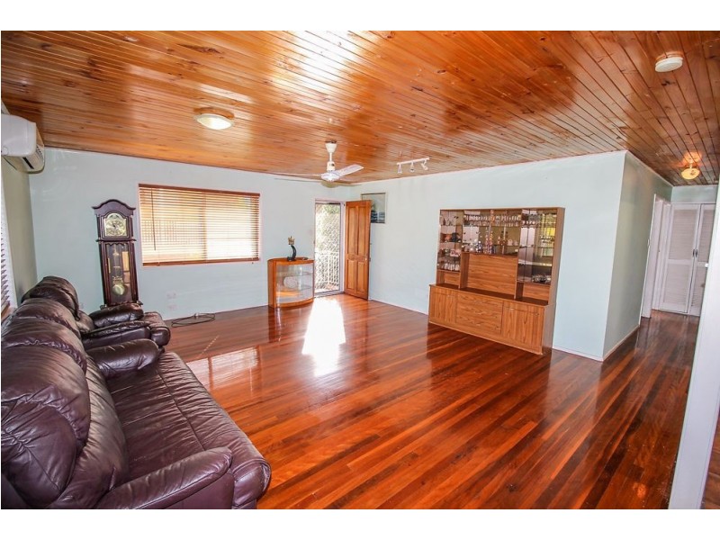 11 Wilfred St, Lota QLD 4179