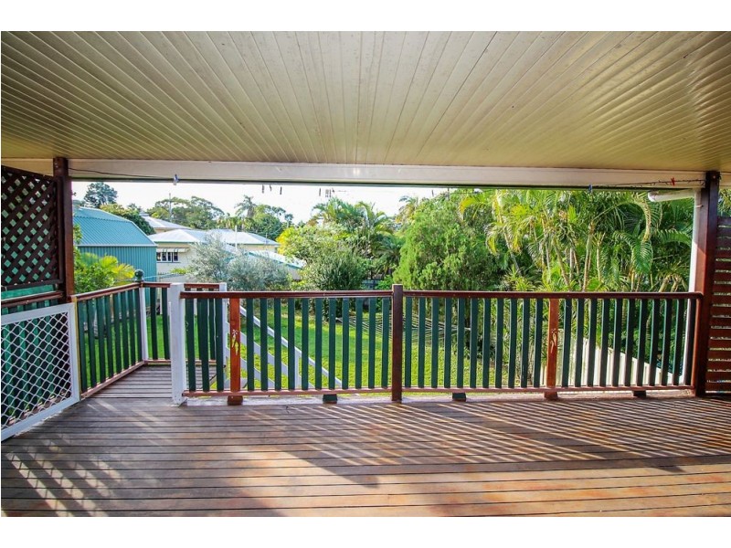 11 Wilfred St, Lota QLD 4179