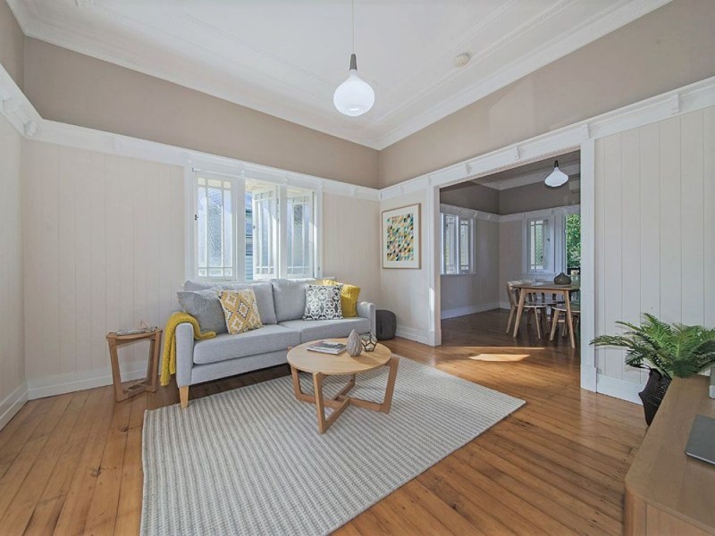 45 Tranters Avenue, Camp Hill QLD 4152