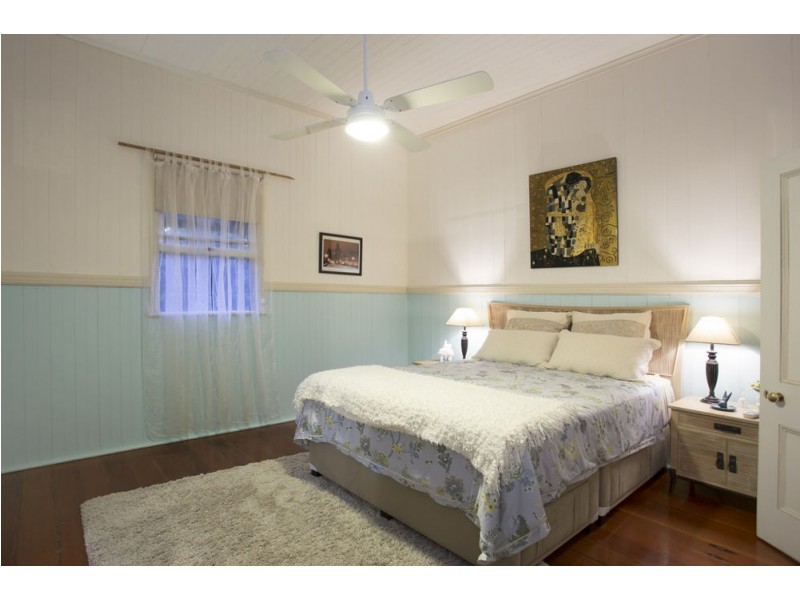 359 Wynnum North Road, Wynnum QLD 4178