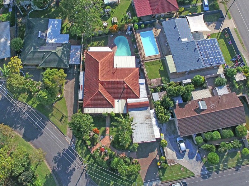 24 Morden Street, Birkdale QLD 4159