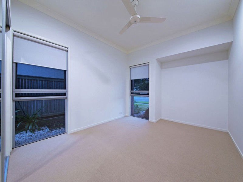 72 Moss Road, Wakerley QLD 4154