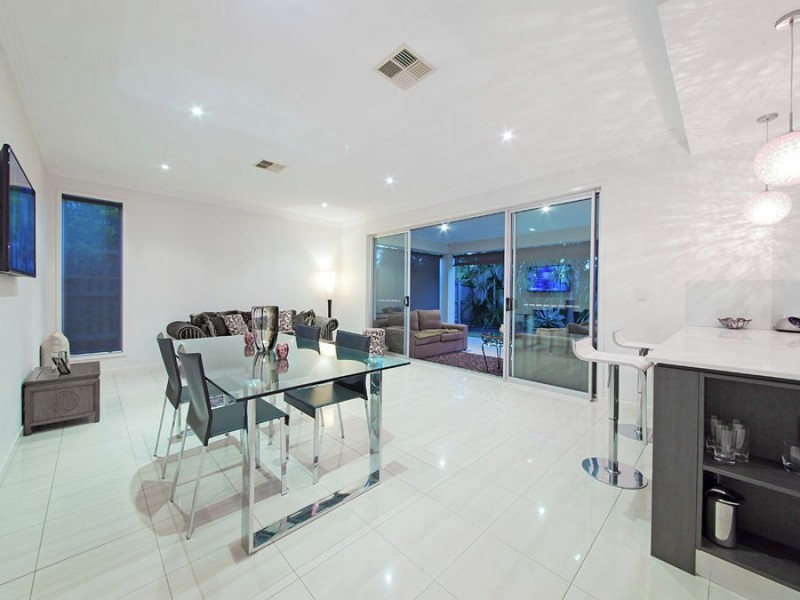 43 Gumdale Street, Wakerley QLD 4154