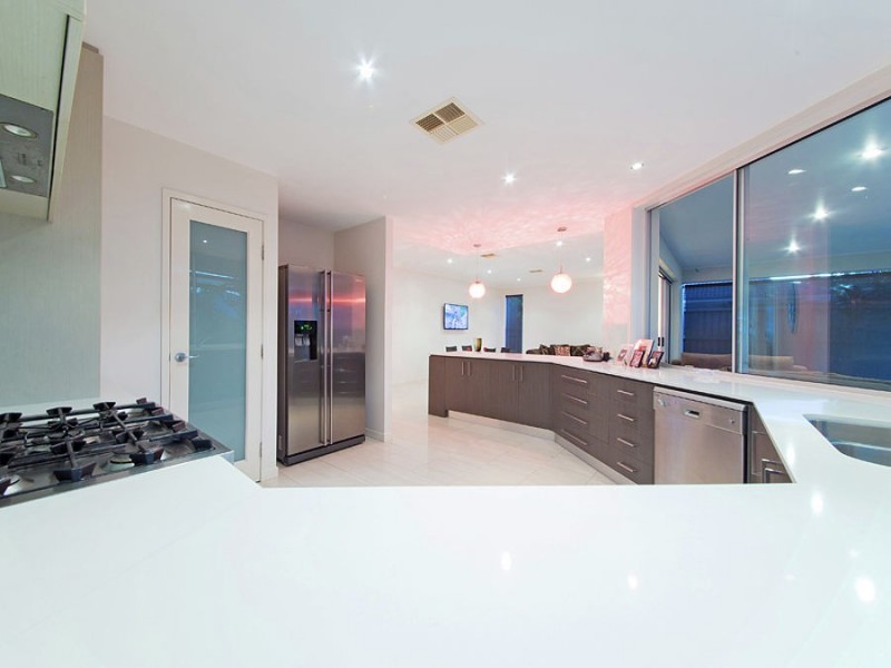 43 Gumdale Street, Wakerley QLD 4154