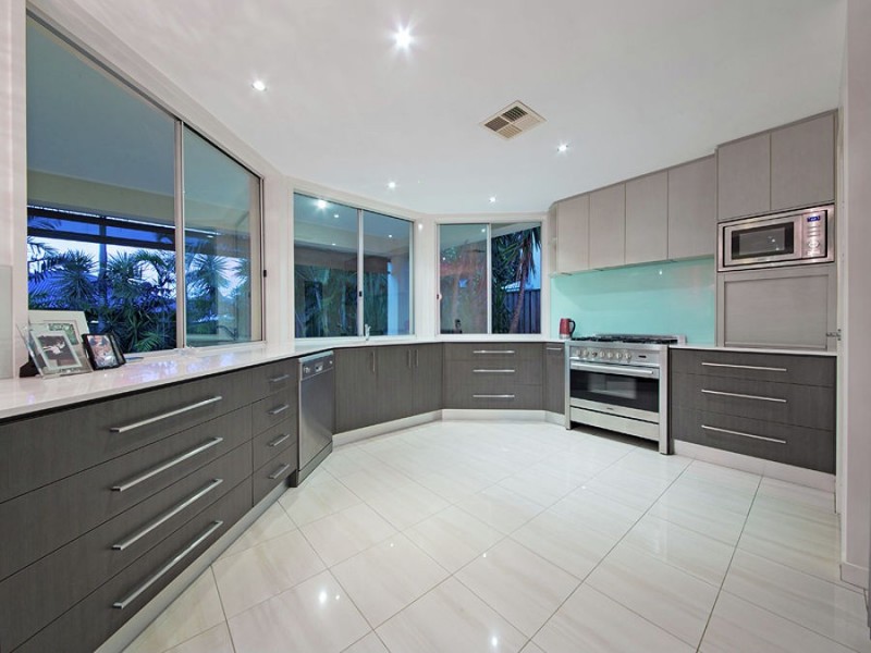 43 Gumdale Street, Wakerley QLD 4154