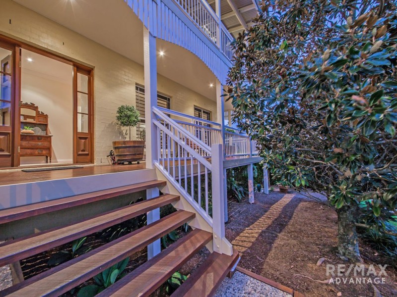 156 Gordon Parade, Manly QLD 4179