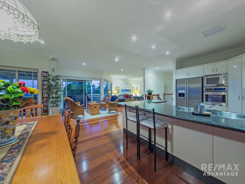 156 Gordon Parade, Manly QLD 4179