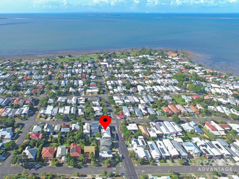 156 Gordon Parade, Manly QLD 4179