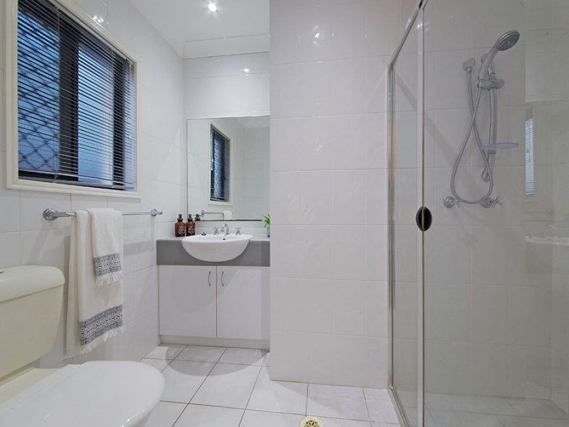 13 Tallis Street, Wakerley QLD 4154