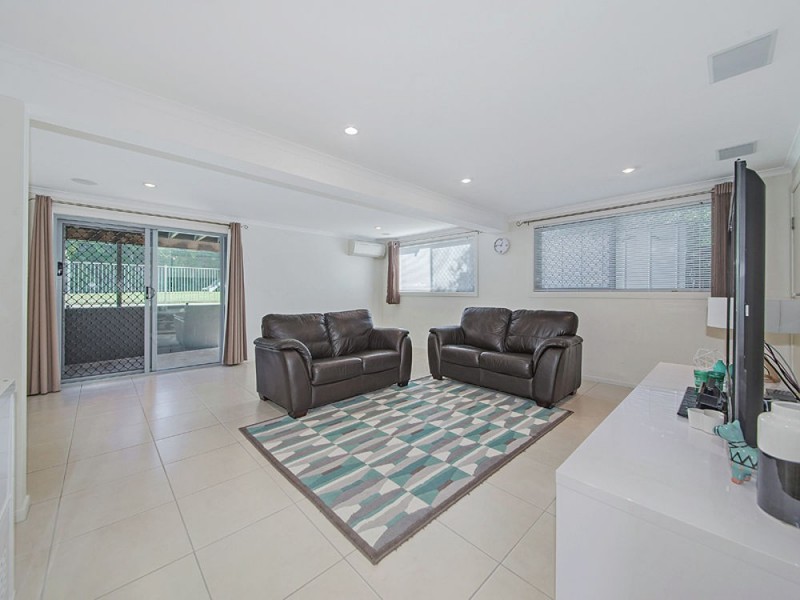 9 Meadowview Street, Tingalpa QLD 4173