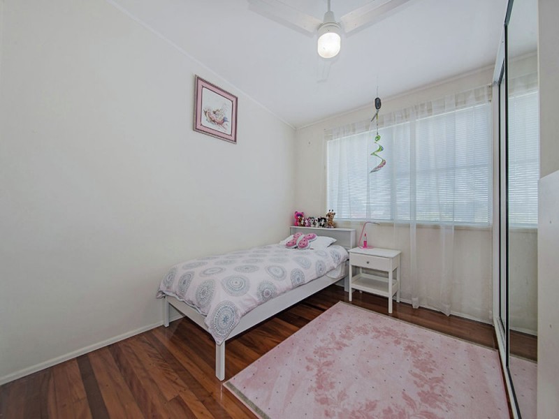 9 Meadowview Street, Tingalpa QLD 4173