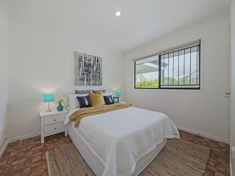 7 Moreton Avenue, Wynnum QLD 4178