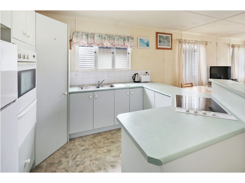 124 Alastair Street, Lota QLD 4179