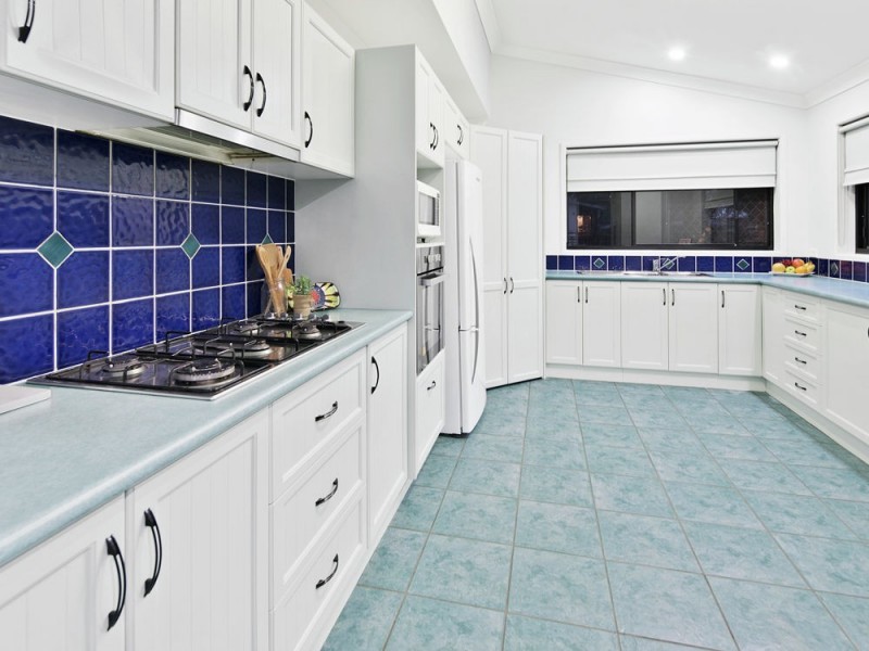 12 Beltana Street, Lota QLD 4179