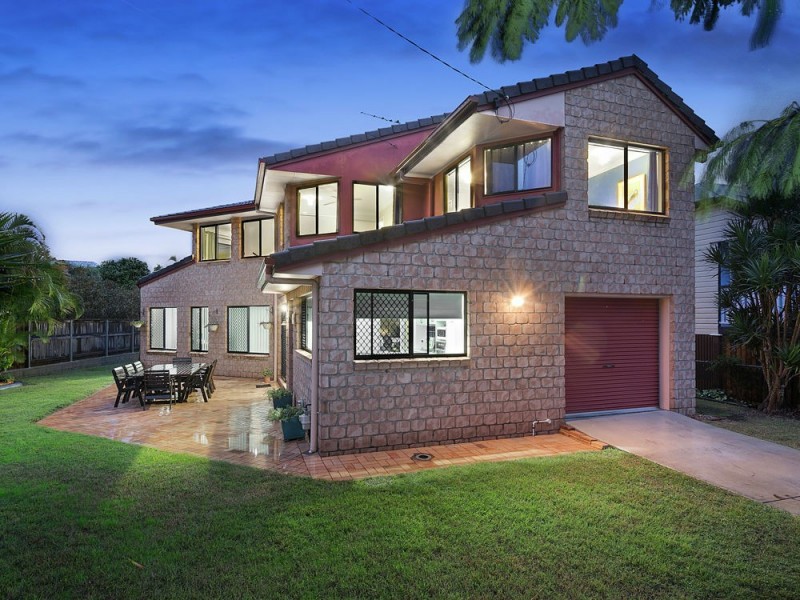 12 Beltana Street, Lota QLD 4179