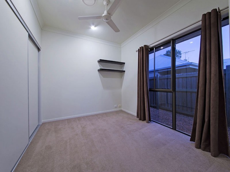 60 Mossvale Drive, Wakerley QLD 4154