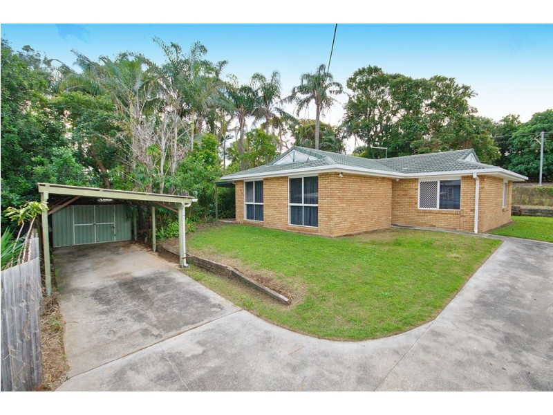 48 Harman St, Manly QLD 4179