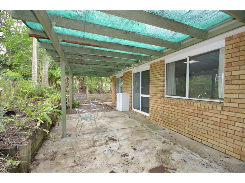 48 Harman St, Manly QLD 4179
