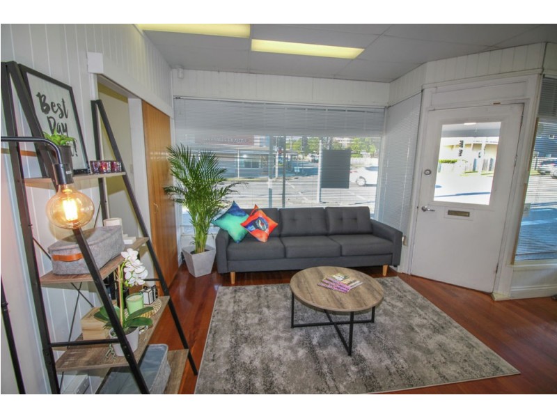 52 Tingal Road, Wynnum QLD 4178