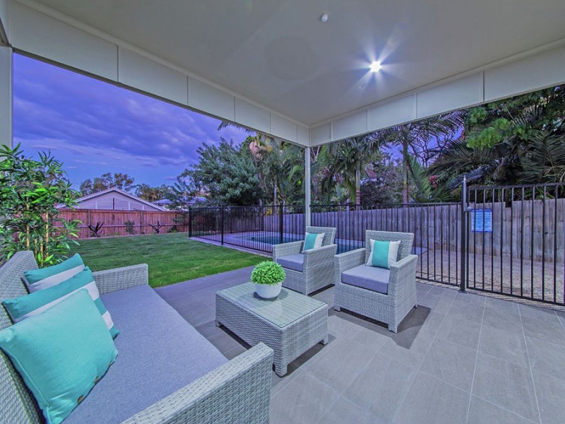 142 Kamarin Street, Manly West QLD 4179