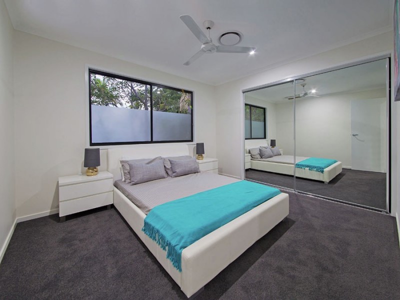 142 Kamarin Street, Manly West QLD 4179