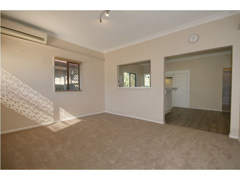 130 Sibley Road, Wynnum West QLD 4178